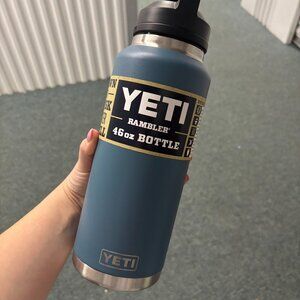 NWT Yeti Rambler 46oz Bottle Chug Nordic Blue